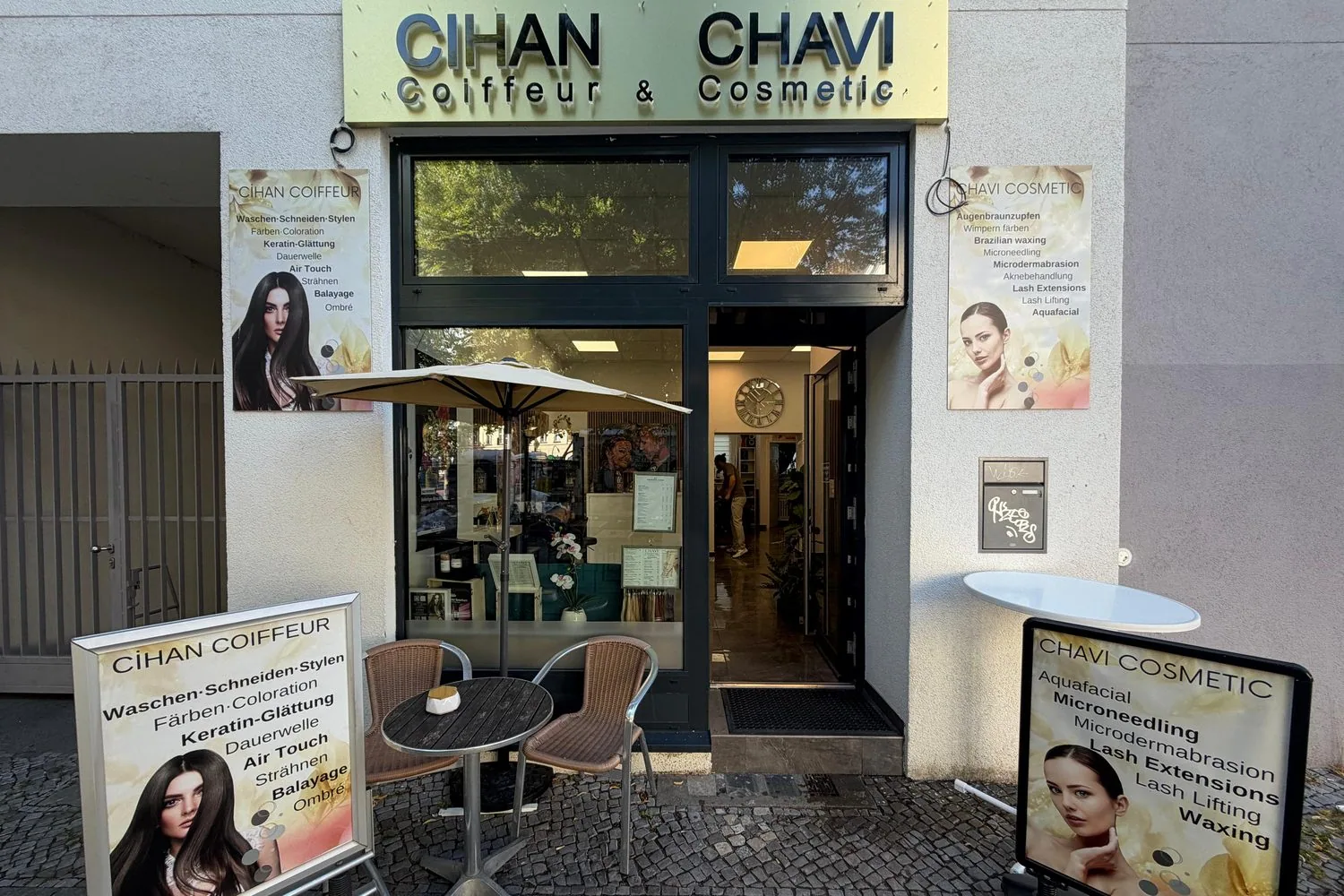 Coiffeur Cihan & Chavi Cosmetic – Ladenfront am Richard-von-Weizsäcker-Platz 3